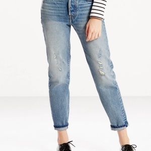 Levi’s Wedgie Icon Distressed High Rise Jeans